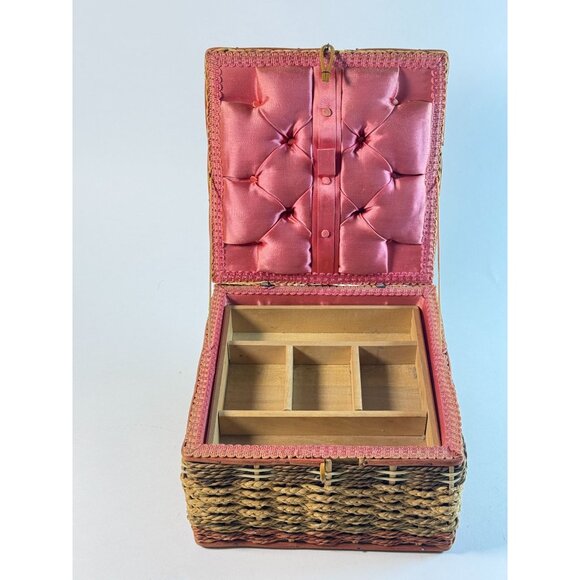 Woven Vintage Sewing Basket Pink Satin Lined Box w/ Wooden Dividers - Picture 3 of 11